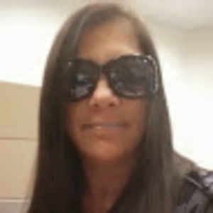 Meet your Posher, Denise